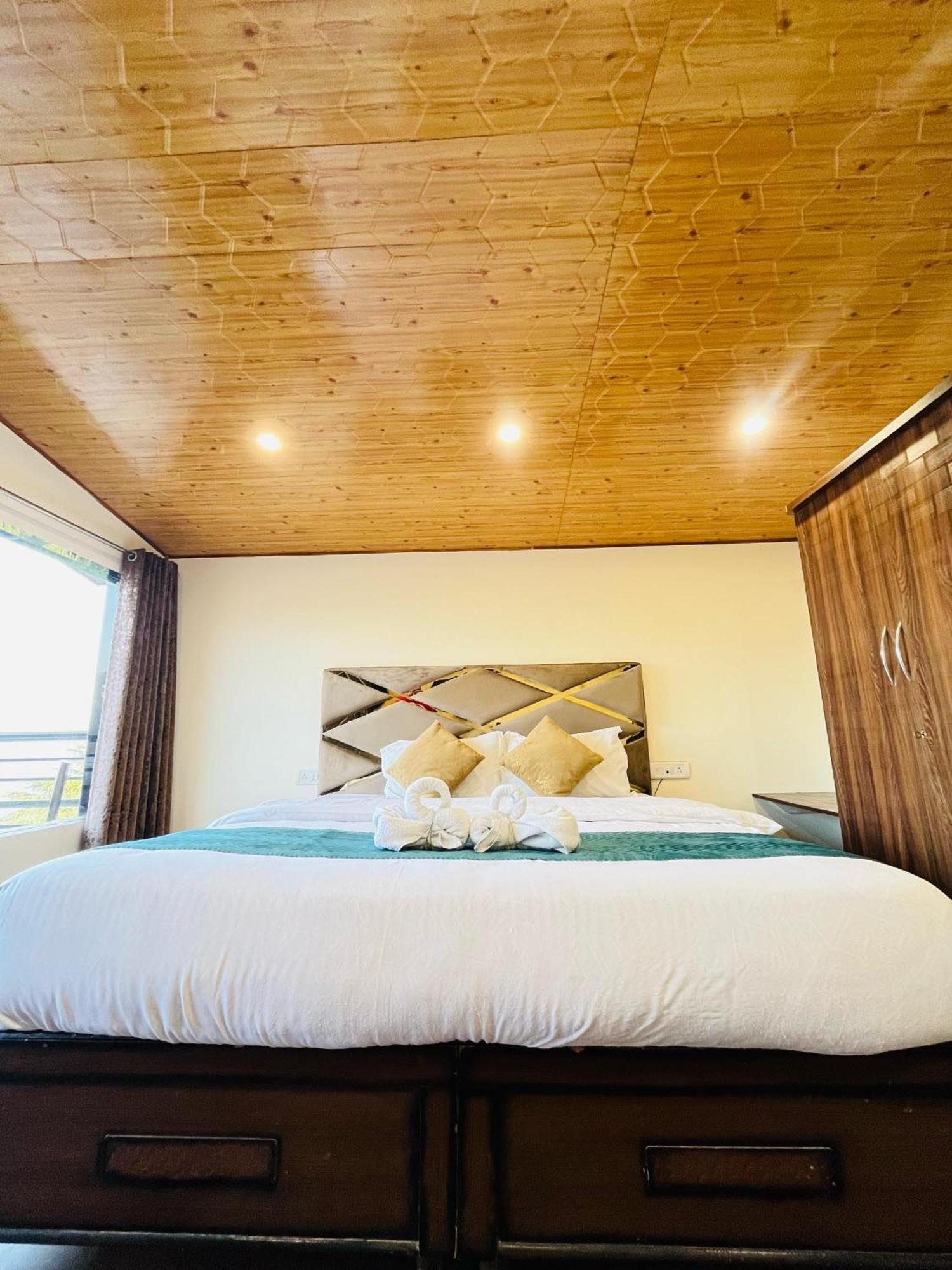 Bed and Breakfast Ambrosia Grand Shimla Exterior foto